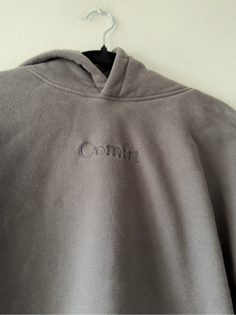 Comfrt Embroidered 'Comfy' Dark Gray Hoodie - Picture 2 of 6